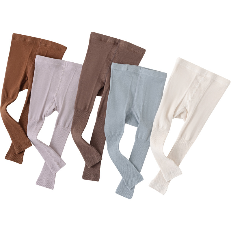 Picture of 2025 Spring and Summer New Style Leggings for Baby Girls, White Nine-Point Pants, Baby Large Pp Pants, Kidsren's Leggings