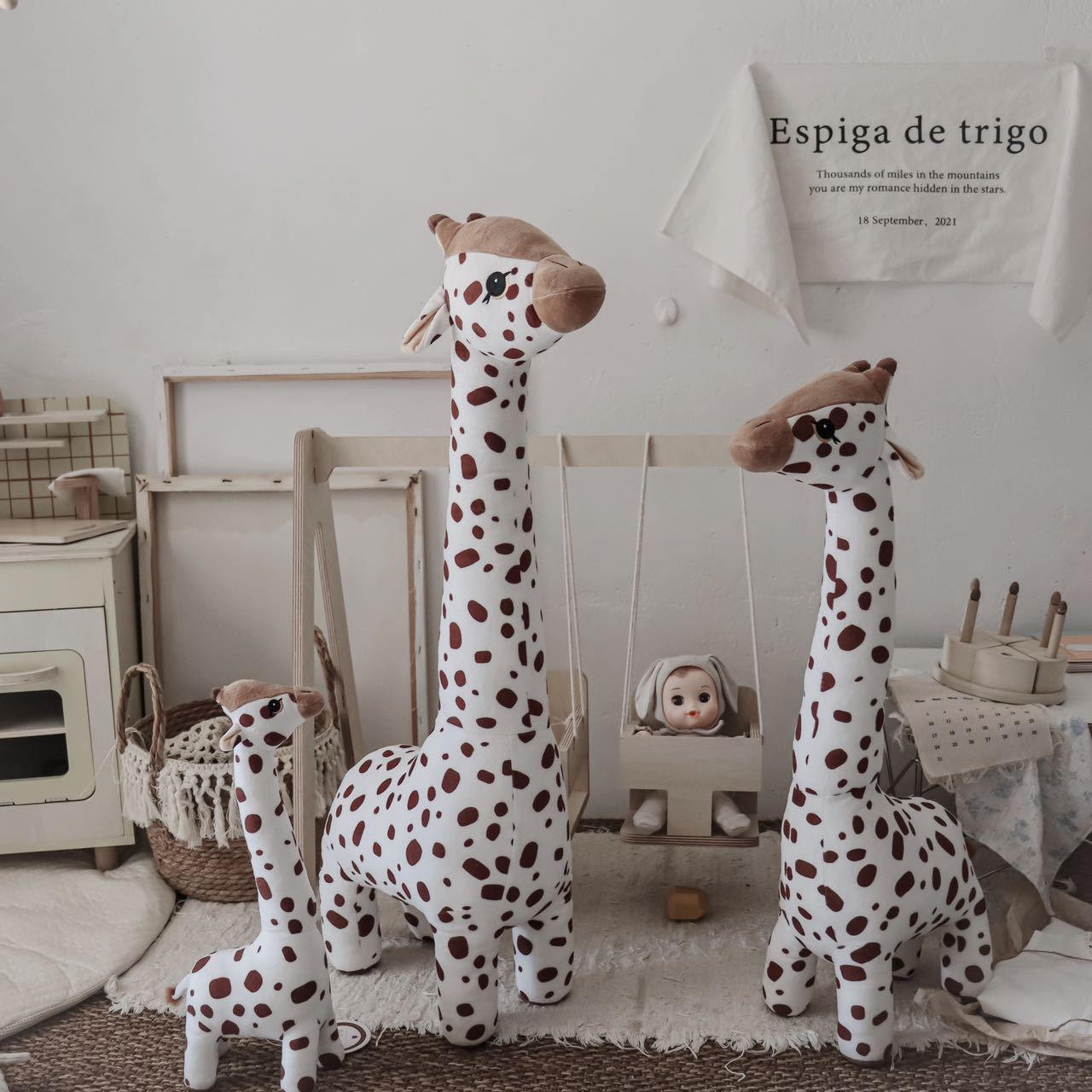 Picture of Popular Giraffe Plush Pillow Baby Newborn Sleeping Pillow Soothing Sleep Companion Pillow Leg-Hugging Gadget