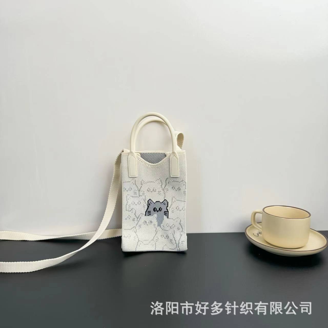 Picture of Advanced Sense Ins Mobile Phone Bag New Cartoon Knitted Bag Dopamine Niche All-match Crossbody Shoulder Bag Handbag