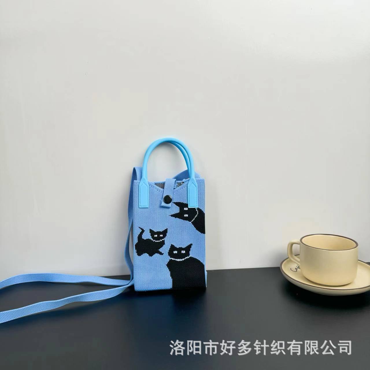 Picture of Advanced Sense Ins Mobile Phone Bag New Cartoon Knitted Bag Dopamine Niche All-match Crossbody Shoulder Bag Handbag