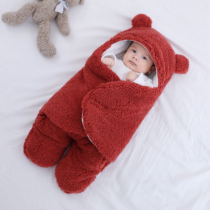 Picture of Coated Baby Newborn Baby Sleeping Bag Anti-Scare Swaddling Baby Supplies for Newborn Baby in Autumn and Winter