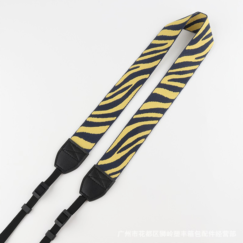 Picture of SLR Camera Shoulder Strap Camera Strap Waterproof Shock Absorbing Decompression 3.8cm Ethnic Jacquard Camera Strap