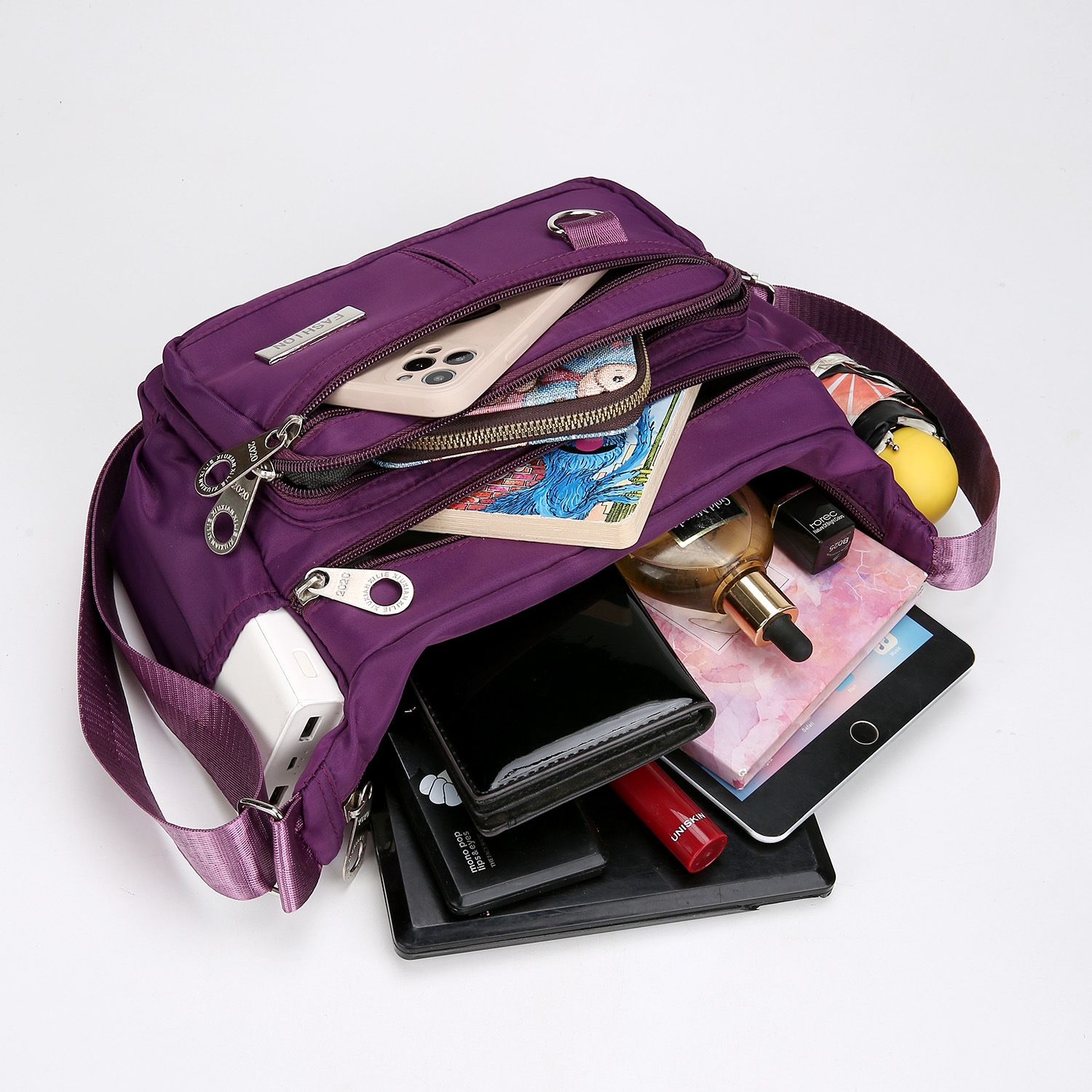 Picture of New Nylon Women's Bag Crossbody Bag Waterproof Oxford Cloth Bag Backpack Crossbody Bag Canvas Shoulder Bag Business Wallet