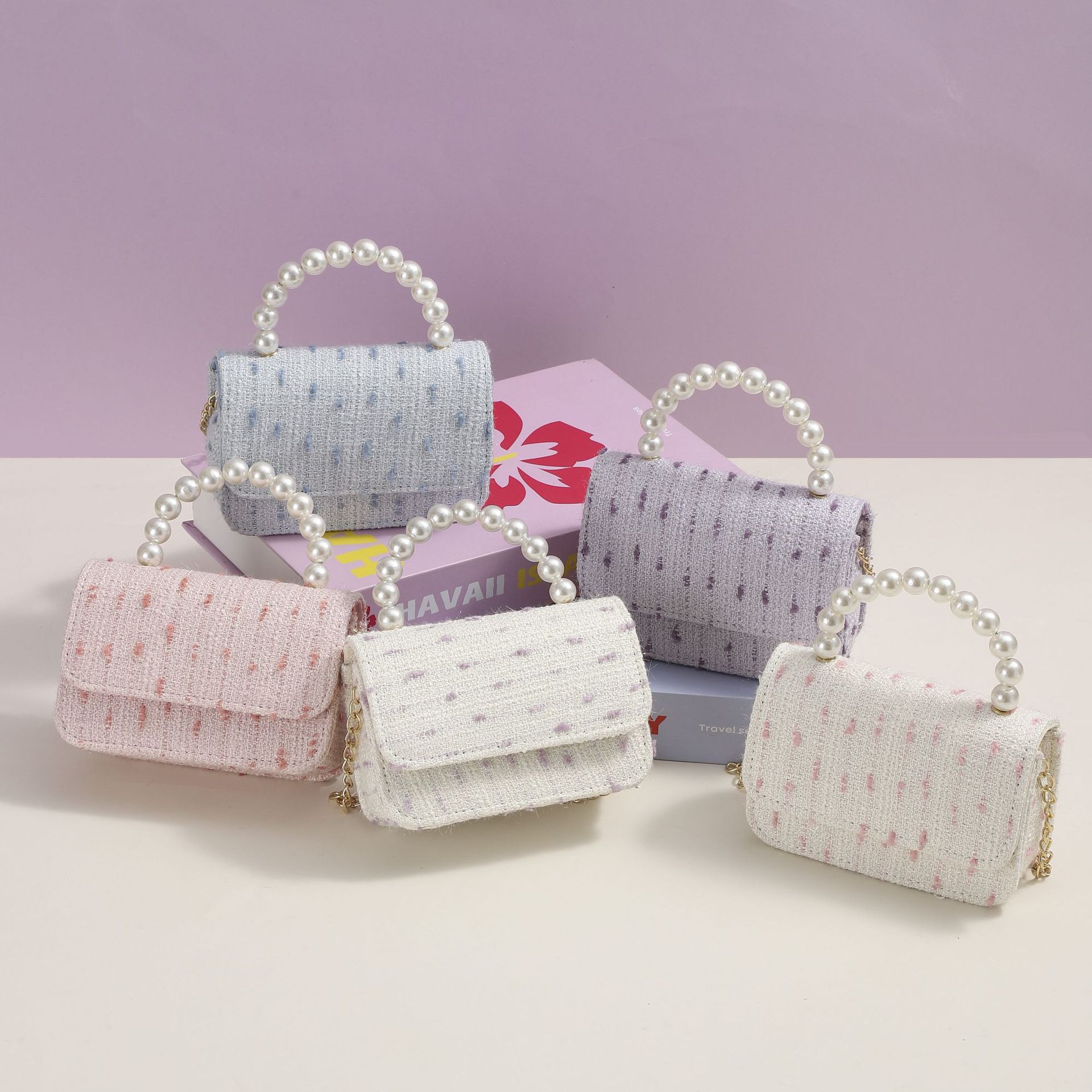 New 2024 Spring and Summer New Handbag Girl Fashion Wrist Bag Cute Fashion Dress Princess Shoulder Bag