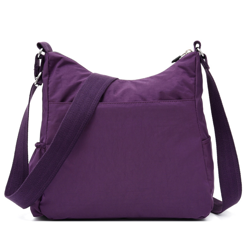 Picture of 2020 New Women's Lightweight Shoulder Bag Fashionable Large Capacity All-match Nylon Bag Fashionable All-match Simple Crossbody Bag
