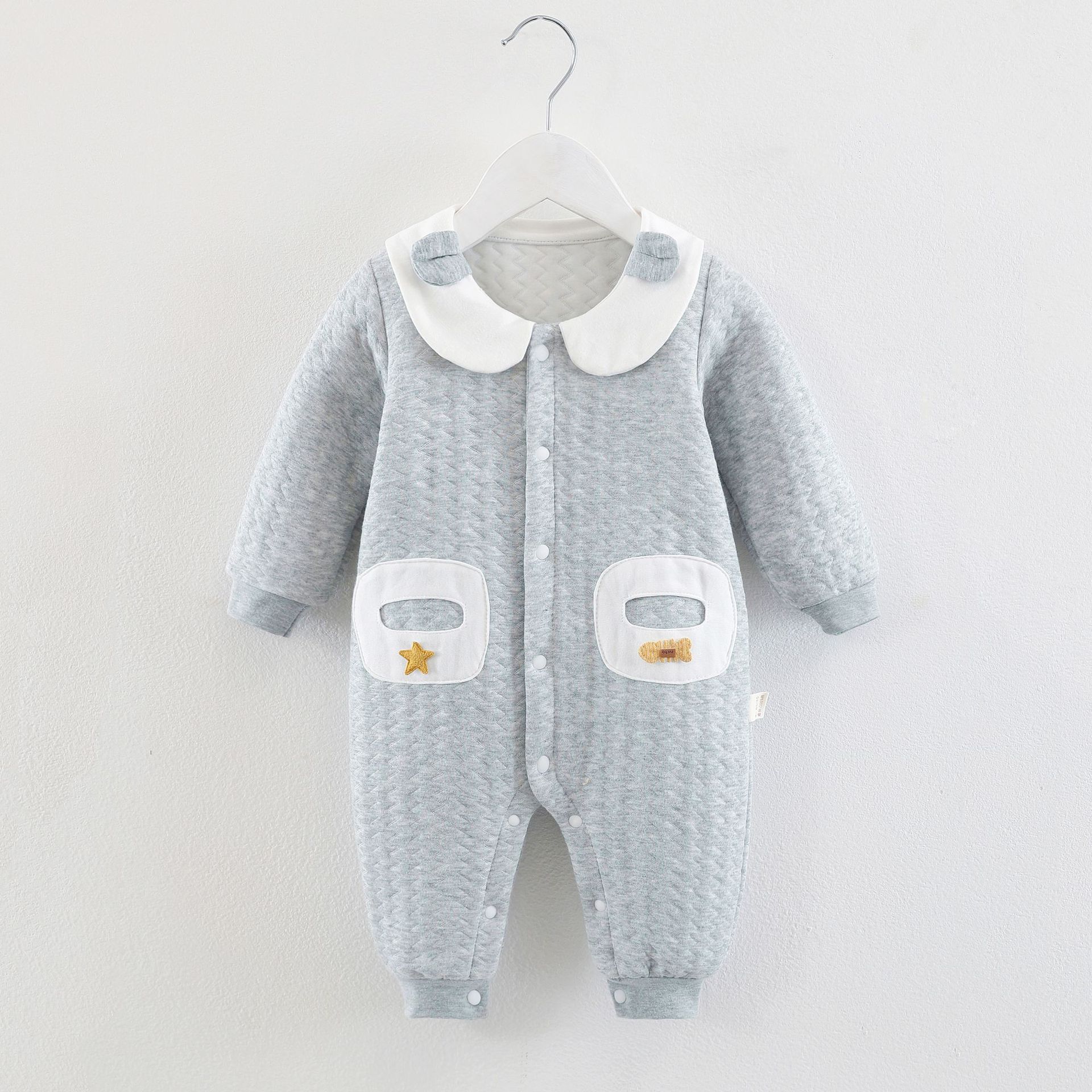 Picture of Baby's one-piece clothes for autumn and winter short-sleeved cotton three-layer warm baby thickened newborn climbing clothes with zipper