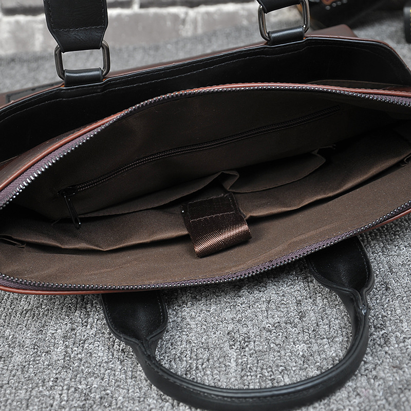 Picture of Men's Shoulder Bag Korean Style Casual Satchel Crossbody Bag Trendyy Computer Bag Pu Men's Bag Crazy Horse Leather Crossbody