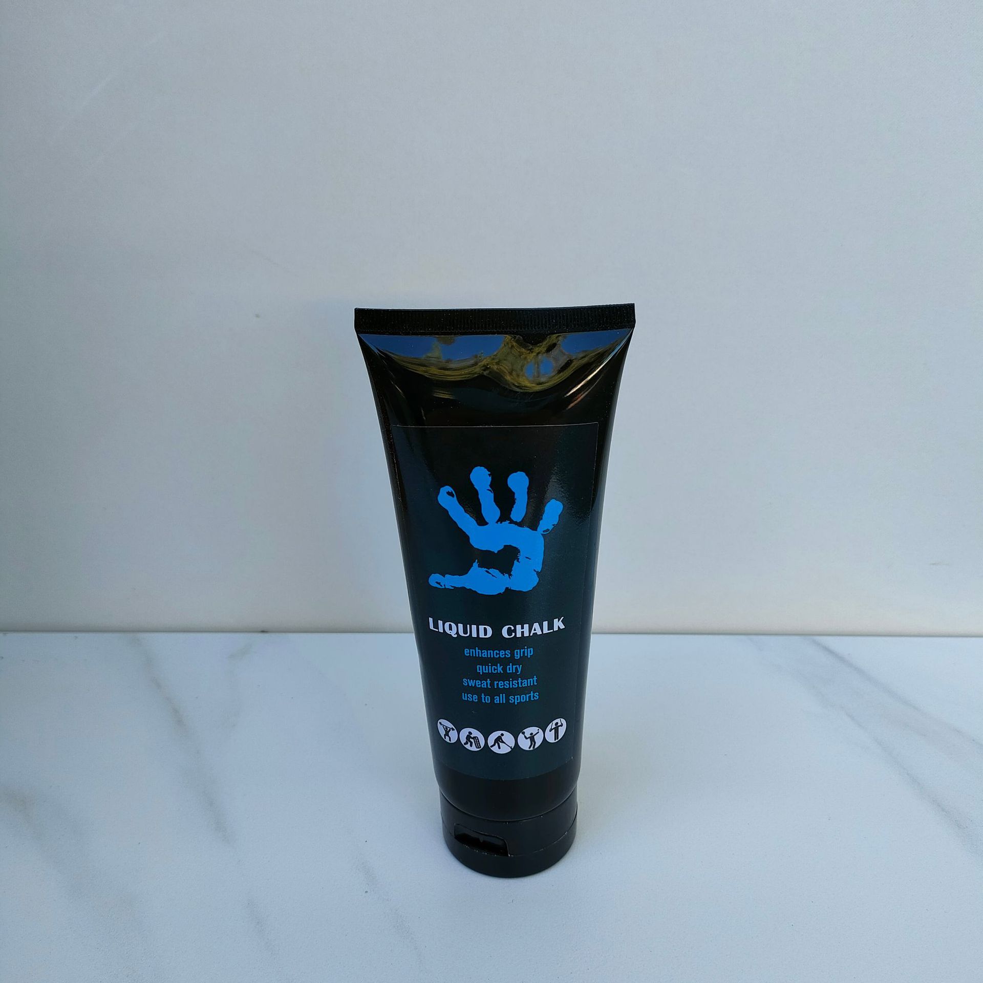 Picture of Fitness 100ml/200ml sports magnesium powder badminton horizontal bar hard pull-up stop sliding magnesium powder wholesale