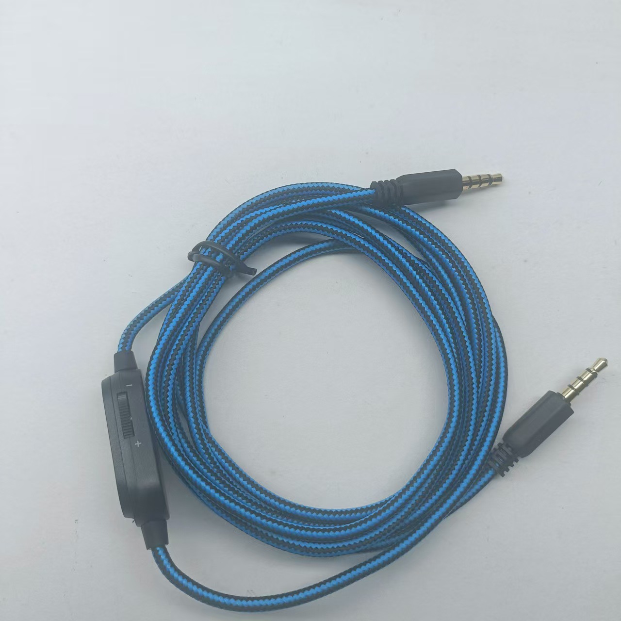 Picture of For Alienware AW720H/ AW310H /AW510H /988 game headset audio cable replacement
