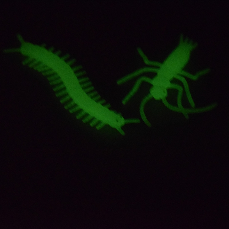 Picture of New exotic creative trick luminous insect simulation insect luminous animal model children stall scary toy