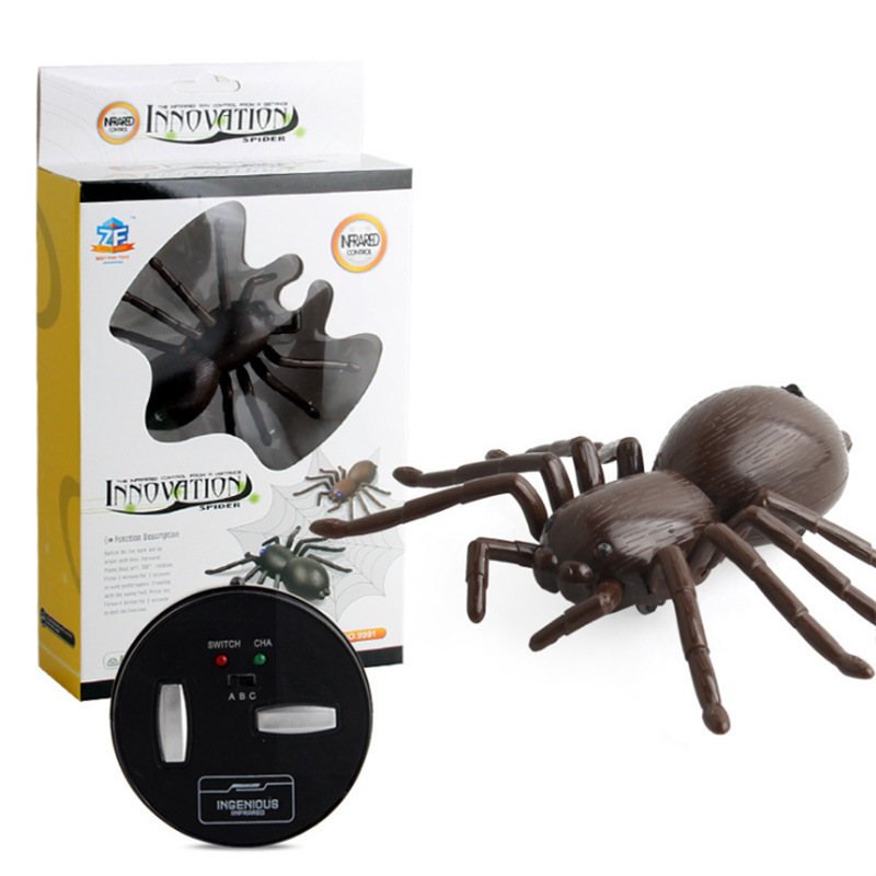 Picture of New and Unique Trick Toys, Reptiles, Remote Control Rattlesnake, Sensor Cobra, Silver Ring Snake, Funny Toys