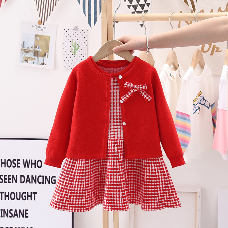 Super affordable children's sweater suit baby girls' sweater coat vest skirt autumn and winter girls' vest skirt one-piece delivery