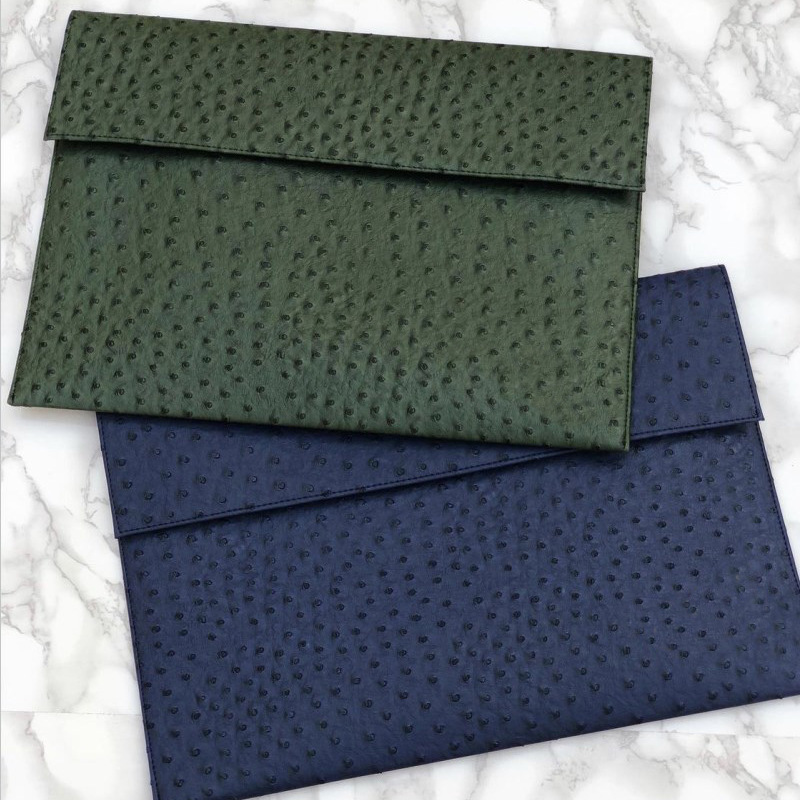 Picture of PU13/15 inch Apple laptop bag fashion ostrich pattern envelope bag business leather clutch sleeve bag