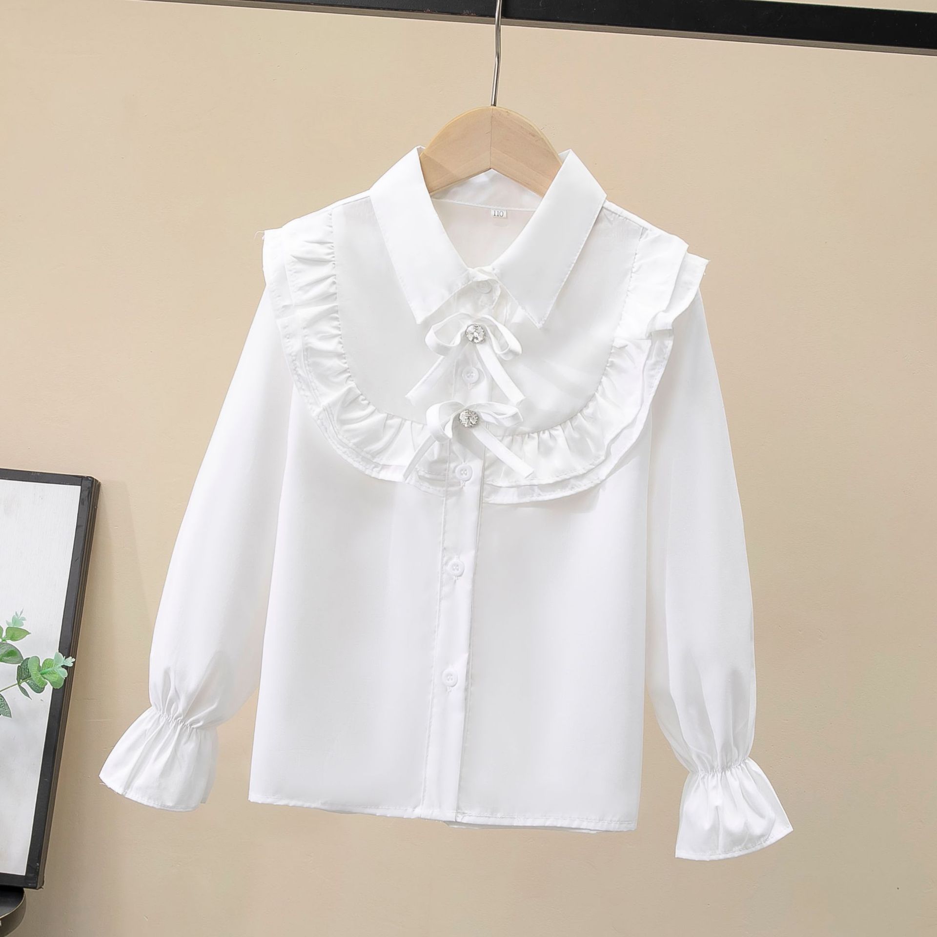 Picture of Shirt lace white girl's bottoming shirt top middle and small children's clothing student long sleeve middle and big children's inner wear overseas