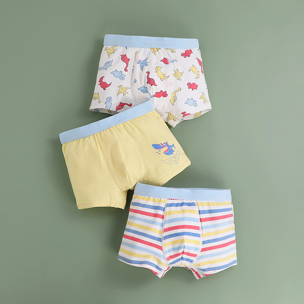 Picture of Summer cotton baby boxer shorts children's cartoon large children's boxer bottoms antibacterial boy underwear wholesale