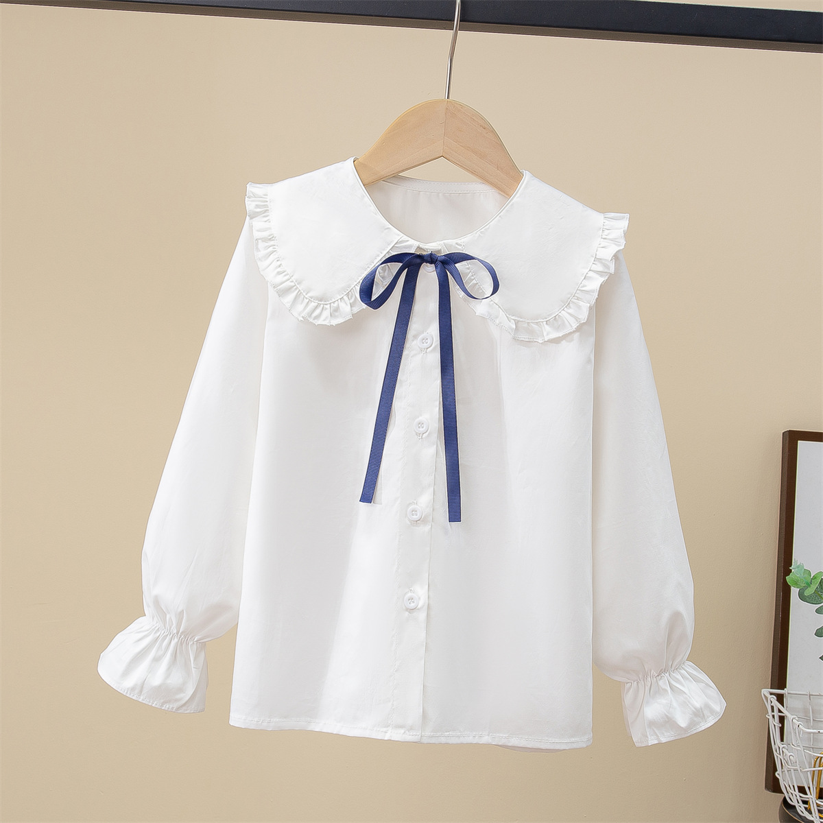 Girls' shirt Spring and Autumn new medium and large children's doll collar cotton long-sleeved shirt spring girls' casual shirt fashion