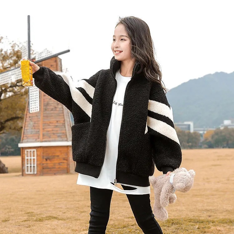 Picture of Children's Winter Clothing for Boys, Lamb Wool Jacket with Fleece Lining, Thickened for Older Children, Long-Sleeve Zipper, Girls' Lamb Wool Sweatshirt