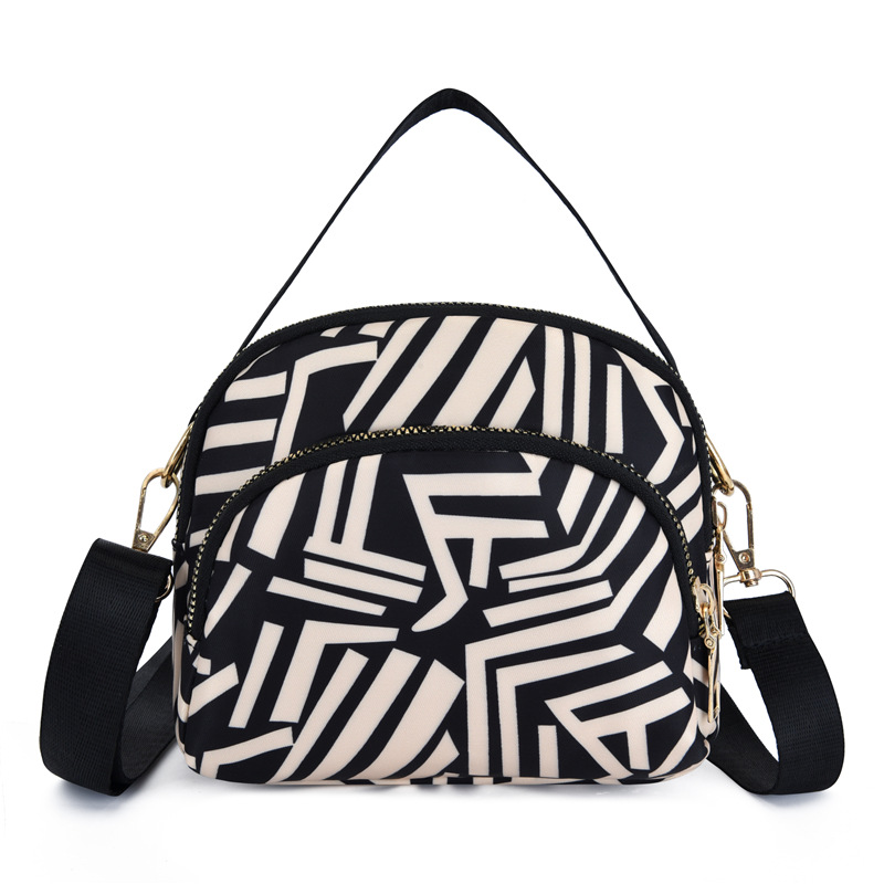 Picture of New Style Printed Shoulder Bag Fashionable Women's Shopping Handbag Lightweight Water-repellent Nylon Cloth Bag Casual Crossbody Bag