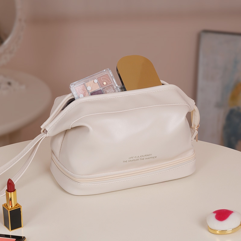 Picture of New Organ Cloud Cosmetic Bag Large Capacity Portable Travel Toiletry Bag Cosmetics Storage Portable Storage Bag