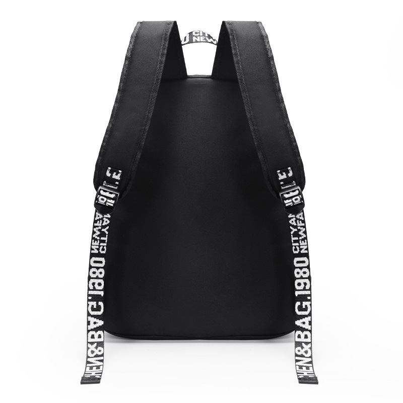 Picture of 2025 new Korean version of the backpack men's casual simple solid color sports backpack computer bag student bag wholesale