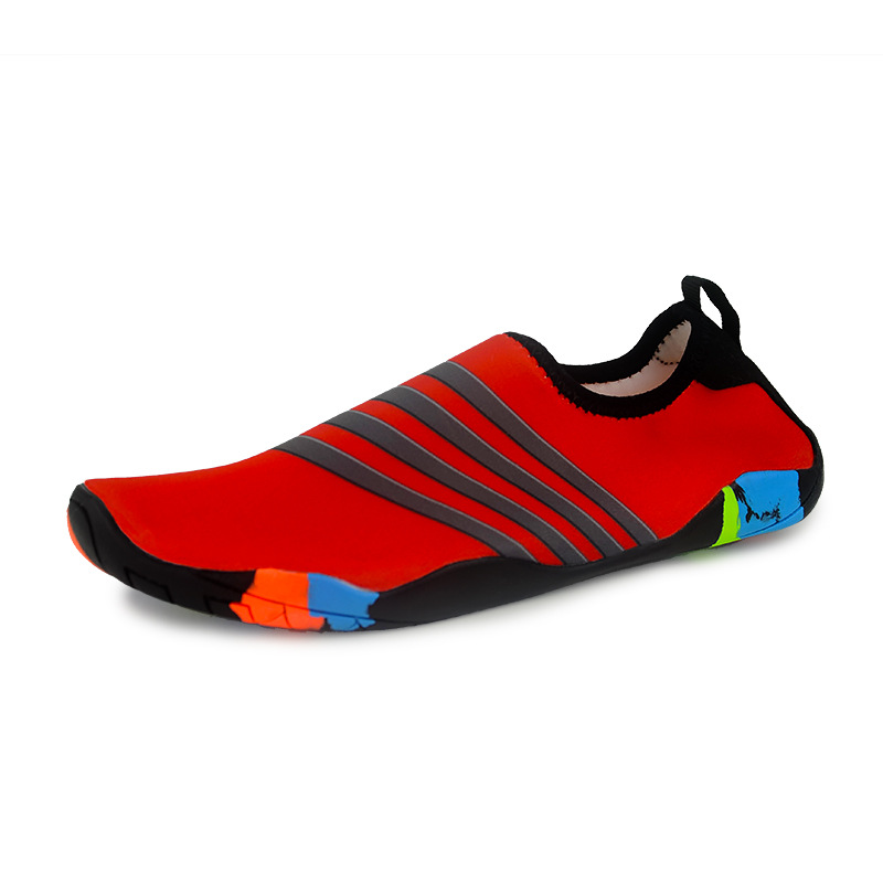 Picture of Couple's large size diving snorkeling shoes outdoor wading shoes beach thick bottom swimming shoes factory wholesale