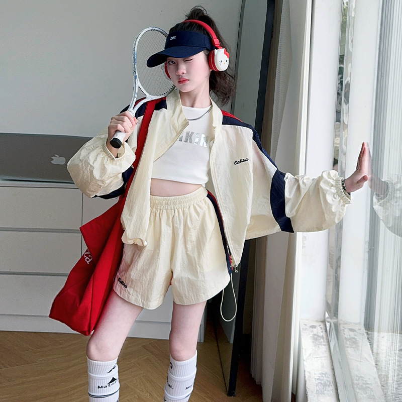 Picture of Cross-border Girls' Casual Sports suit 2025 Summer New Western Style Girls' Thin Sunscreen Shorts suit