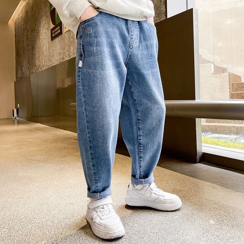 Picture of Boys Jeans 2023 Spring and Summer New Summer Middle and Big Boys Pants Boys Fashion All-match Jeans
