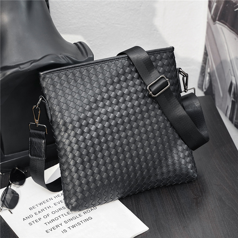 Picture of Wholesale New Korean Style Men's Shoulder Bag Handwoven Casual Men's Bag Trendy Crossbody Bag Outdoor Backpack