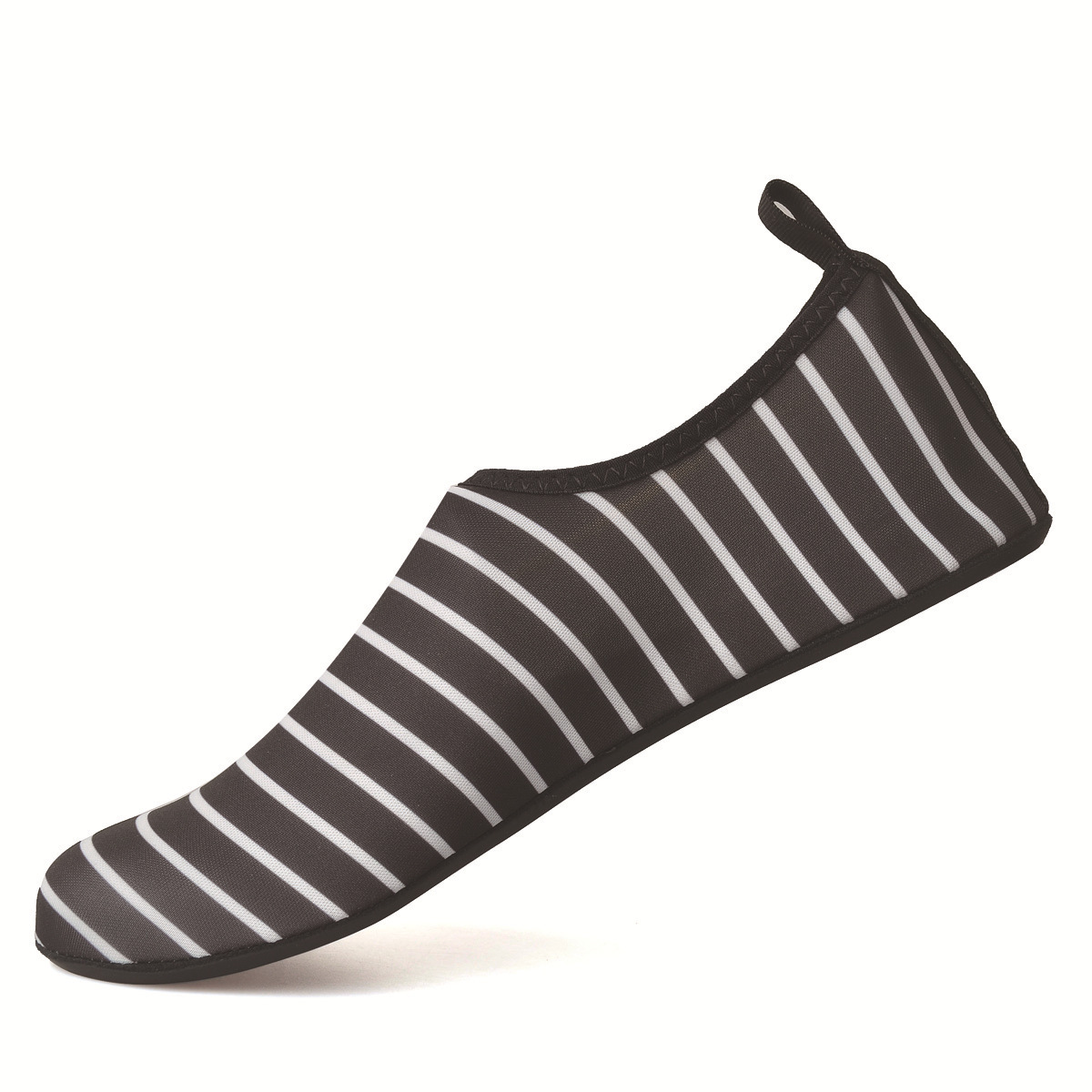 Picture of Manufacturer Wholesale New Thin-Soled Couple's River Tracing Shoes for Men and Women Fitness Men's Shoes Low-Cut Skin-Fribottomly Beach Swimming Shoes