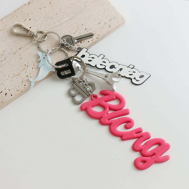 Picture of B retro exaggerated soft silicone large letter key chain rodeo bag pendant personality car key ring accessories