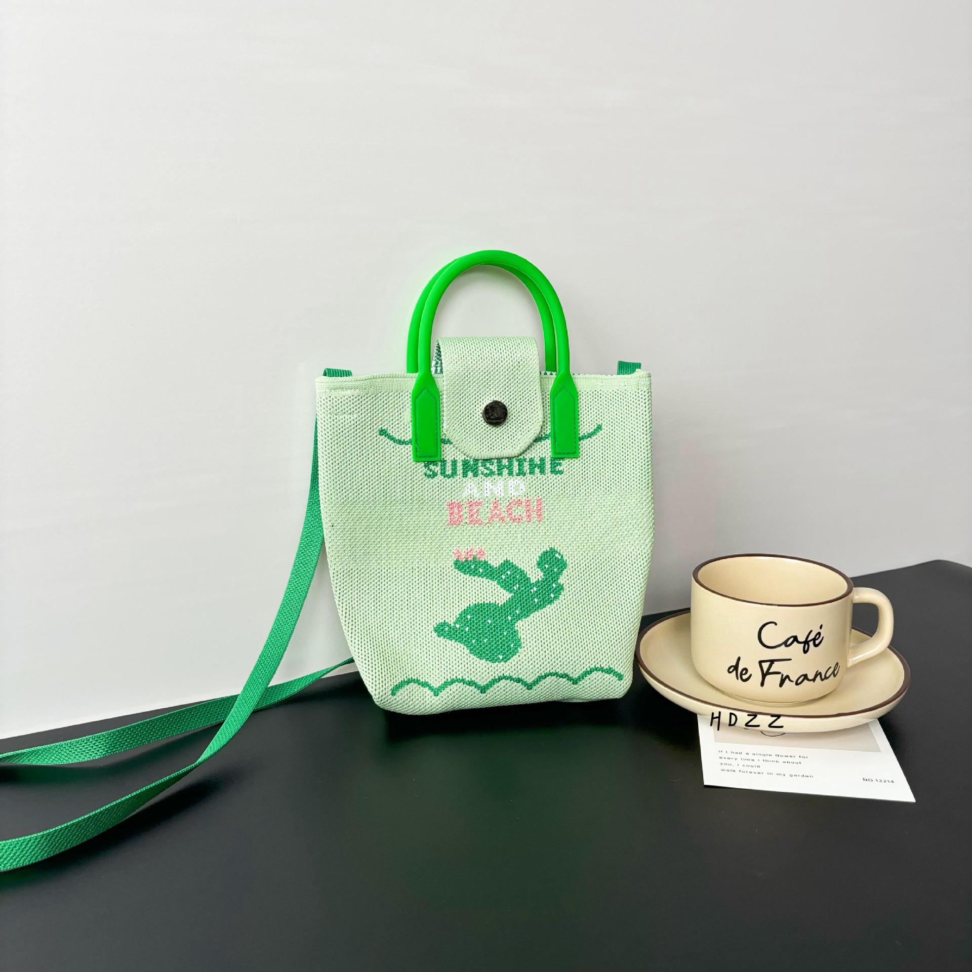 Picture of Advanced Sense Ins Mobile Phone Bag New Cartoon Knitted Bag Niche All-match Crossbody Handbag Korean Coin Purse Bag