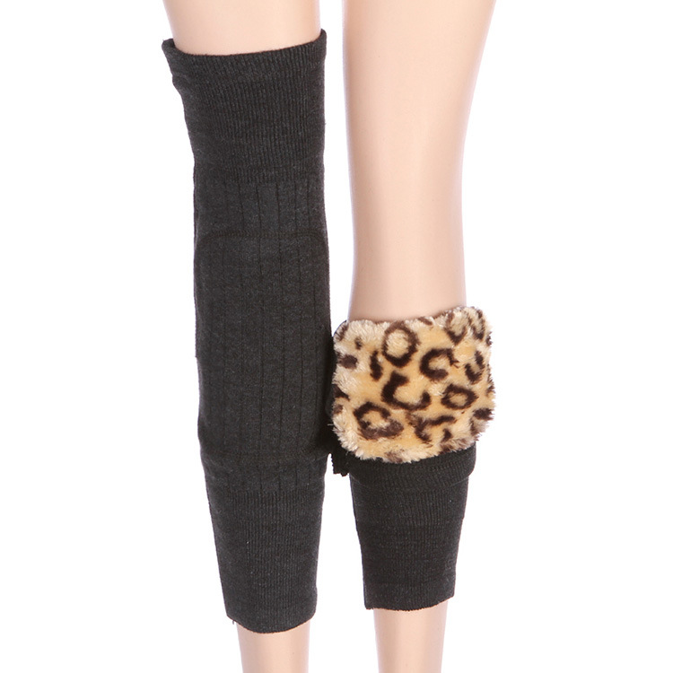 Picture of Knee Pads Autumn and Winter Thickened Warm Old People Old Cold Legs Men and Women Imitation Wool Knee Pads Leg Pads with Velvet Wind and Cold