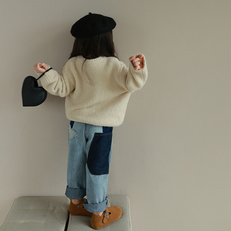 Picture of Girls' Letter Flower Pullover Sweater 2024 Spring and Autumn New Korean Style Children's Western Style Casual Fashion Top Trendy