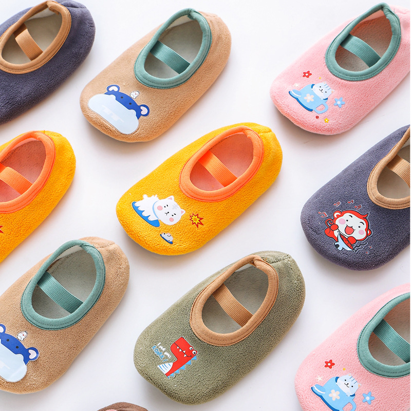 Wholesale baby floor socks baby men's and women's toddler shoes socks fleece-lined autumn and winter indoor early education shoes cool anti-slip