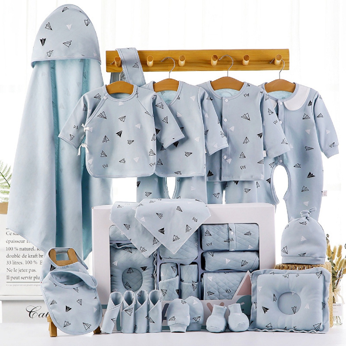 Baby airplane cartoon clothing gift box birth baby supplies collection gift box suit full set baby clothing gift box