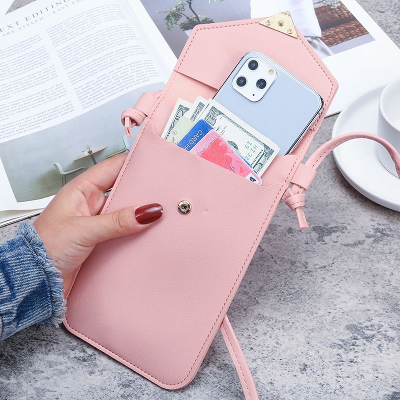 Picture of 2023 New Student Mini Crossbody Women's Bag Women's Heart-Shaped Decorative Transparent Touch Screen Casual Retro Mobile Phone Bag