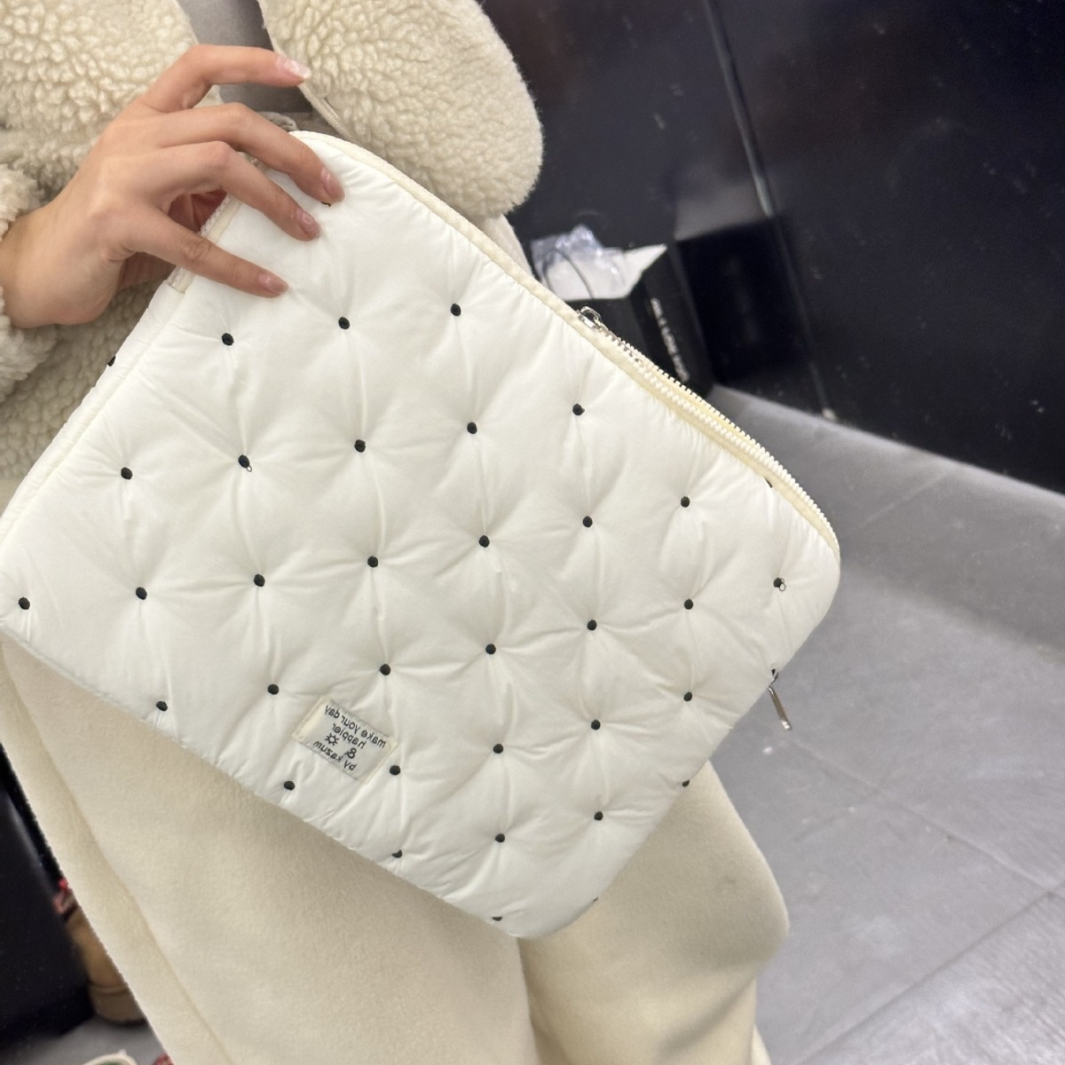 2025 New Korean Niche Design Simple and Practical Laptop Bag 14inch Tablet Cosmetics Bag for Women