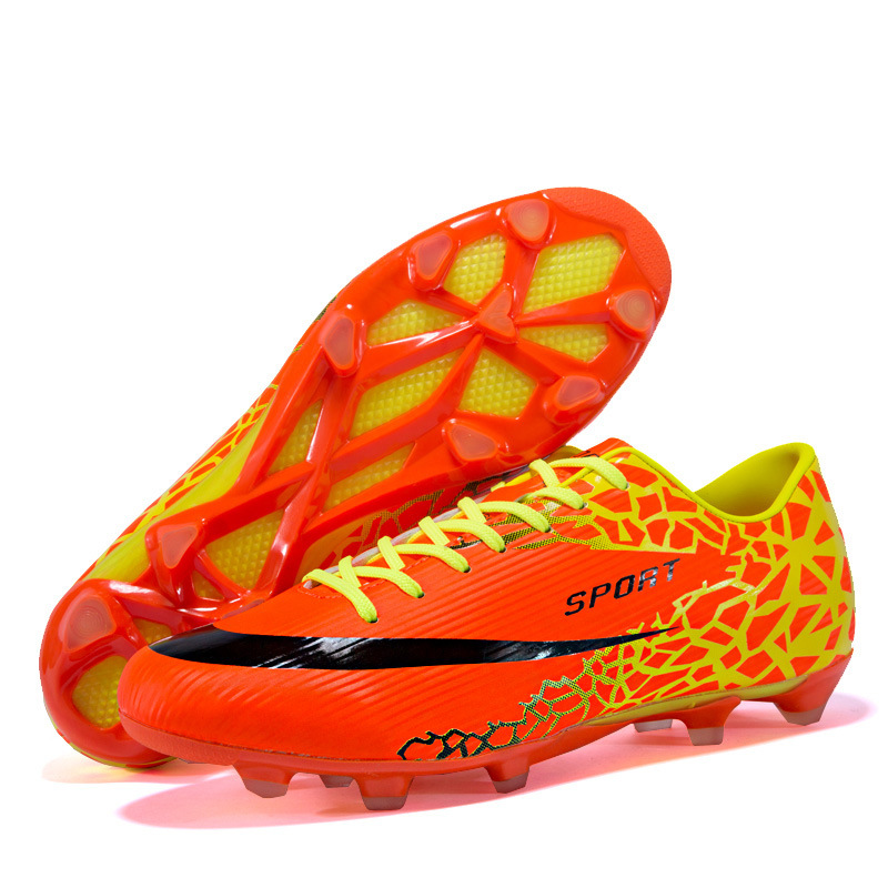 Picture of Cross-border Autumn New Assassin's same style broken nail football shoes, men's, women's and children's football training shoes one-piece delivery