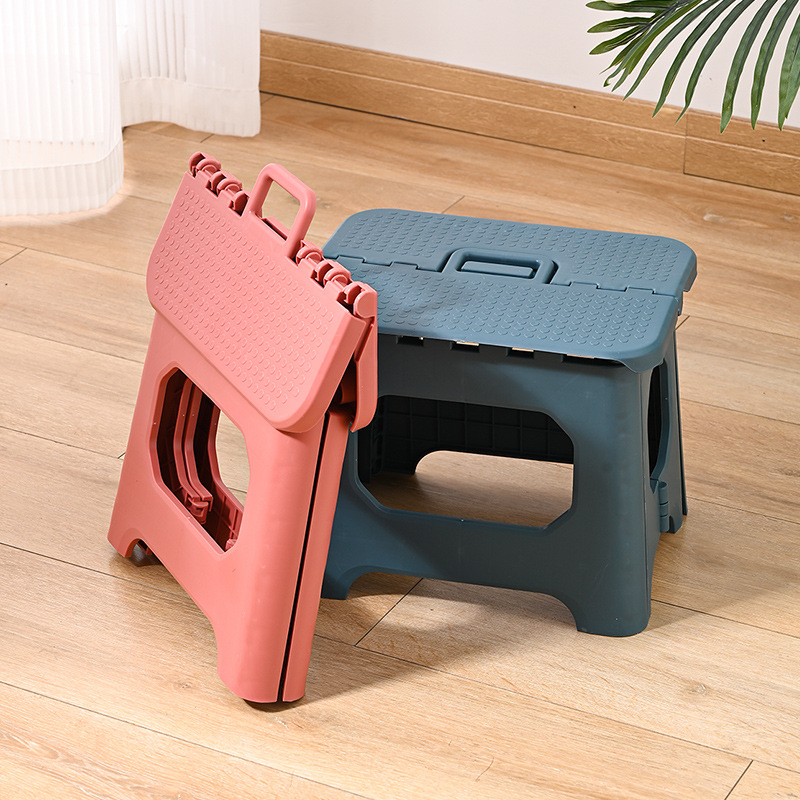 Picture of New Internet Celebrity 2023 Modern Casual Outdoor Portable Wholesale Plastic Mazar Bench Small Stool Folding Stool