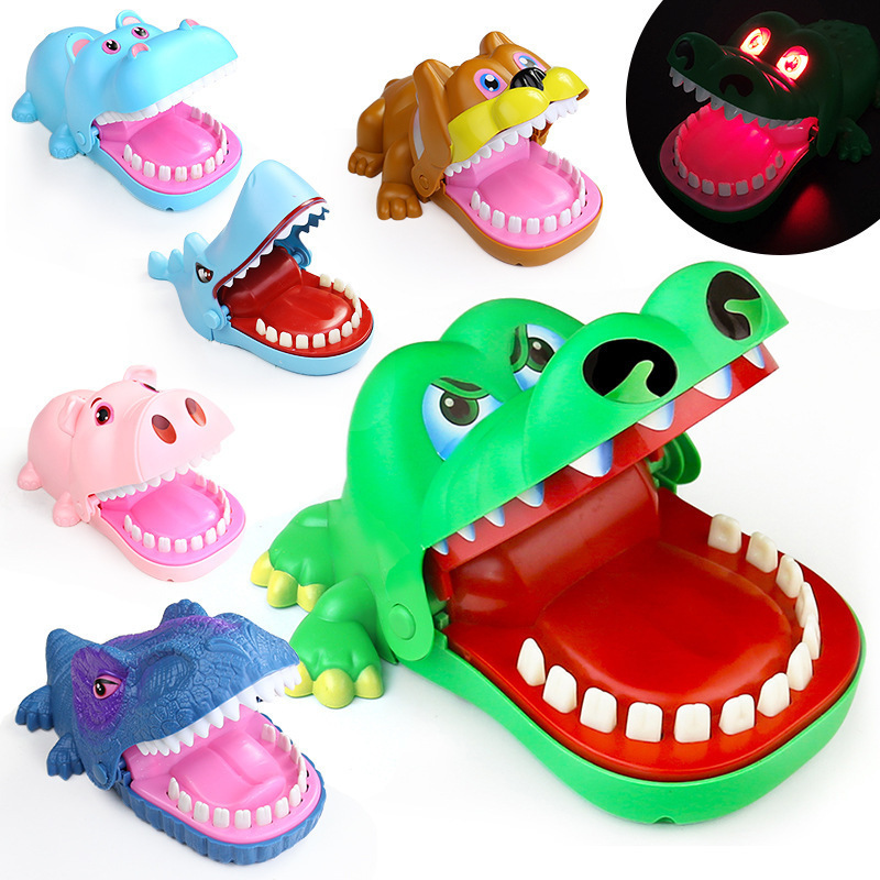 Shake the sound net red with the same paragraph by teeth bite bite finger shark crocodile trick party stall supply decompression toys