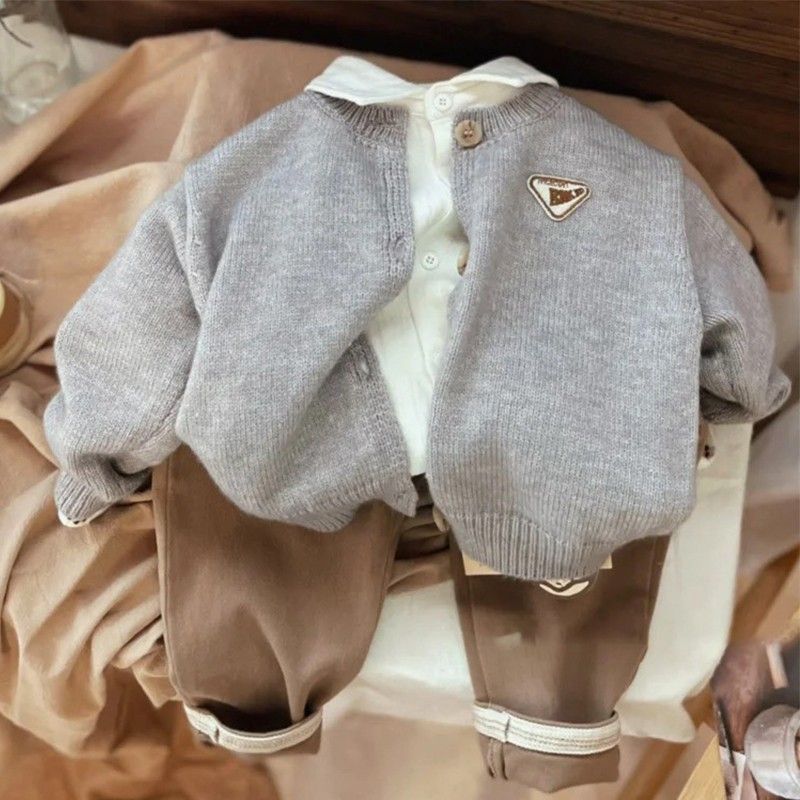 South Korea children's clothing boys knitted sweater 2023 autumn and winter new short sleeve children's cardigan fashionable outdoor wear