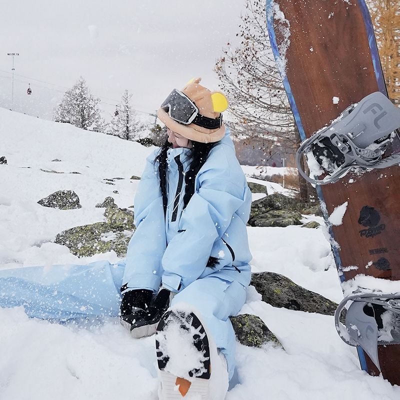 Picture of Ski resort rental new windproof waterproof ski suit suit couple's warm two pieces suit mountaineering suit jacket