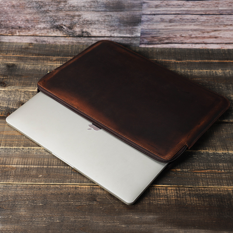 Picture of Suitable for macbookpro15 Leather Protective Case with Wrist Zipper Apple Laptop Inner Bag