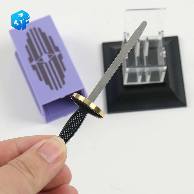 Picture of Northern Magic Liu Qian's Same Sword Wear Ring Wear Heart-wearing Sword Close-up Actual Combat Advanced Shock Magic Props