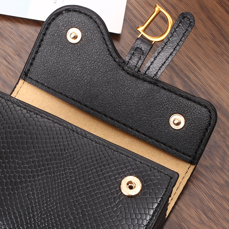 Picture of 2022 New Small Card Holder for Women, Exquisite, High-End, Compact, Multiple Card Slots, Accessible Luxury, Popular Niche Design, Crocodile Pattern Hot Style