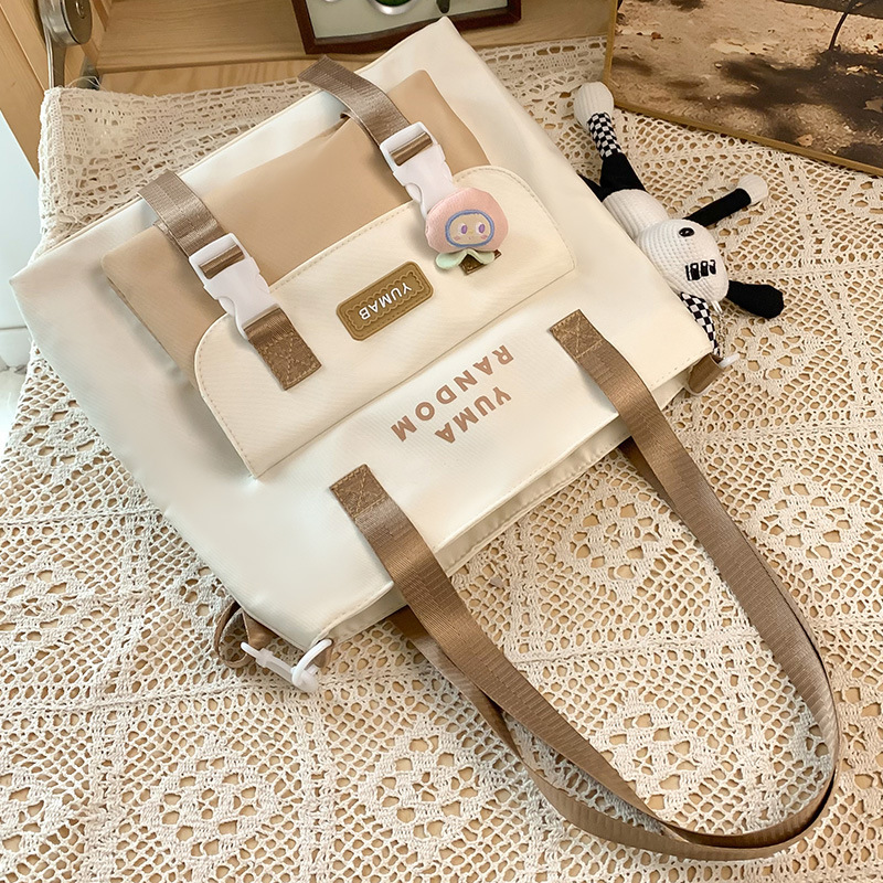 Picture of Schoolbags for Kidsren Primary School Girls Customized Backpacks for High School Students Ins High Quality Wholesale Junior High School Students Backpacks