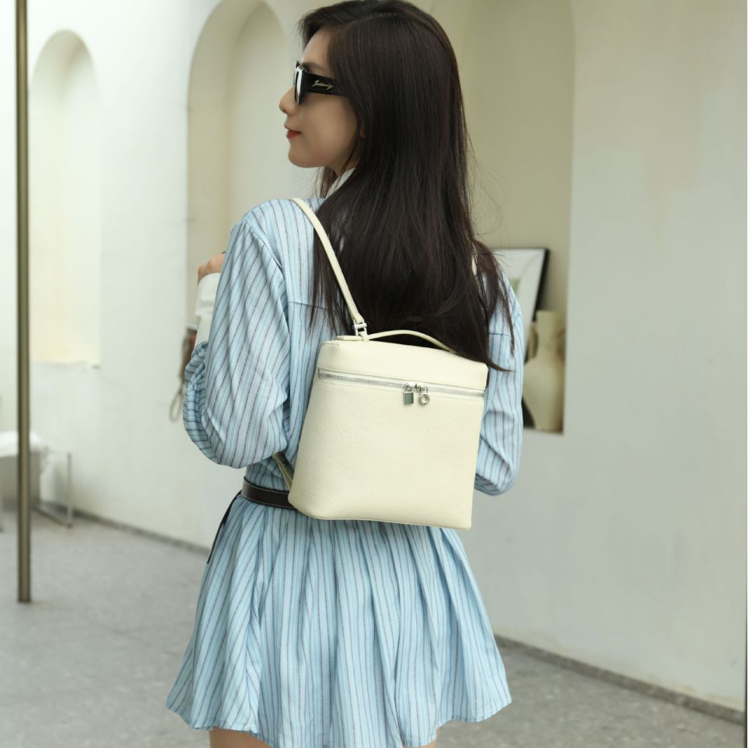 Picture of LP Casual Backpack Genuine Leather Women's Bag Portable Box Bag Large Capacity High-Level Simple Elegant Multi-Function Backpack