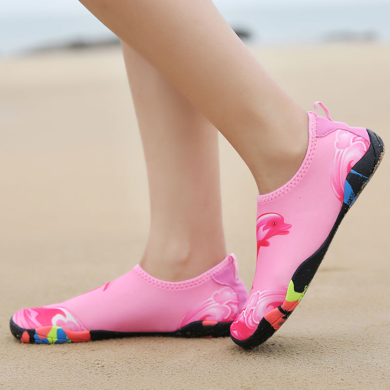 Picture of Diving Snorkeling Beach Shoes Adult Children Wading Socks Shoes Swimming Shoes Tracing Shoes Factory Wholesale/Wholesale