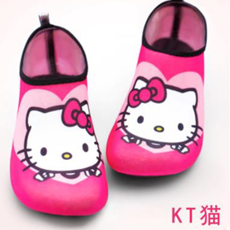 Picture of Cartoon Children's Beach Shoes Hard Sole Wading Shoes Diving Equipment Snorkeling Shoes and Socks Barefoot Swimming Shoes Diving Socks Quick-drying