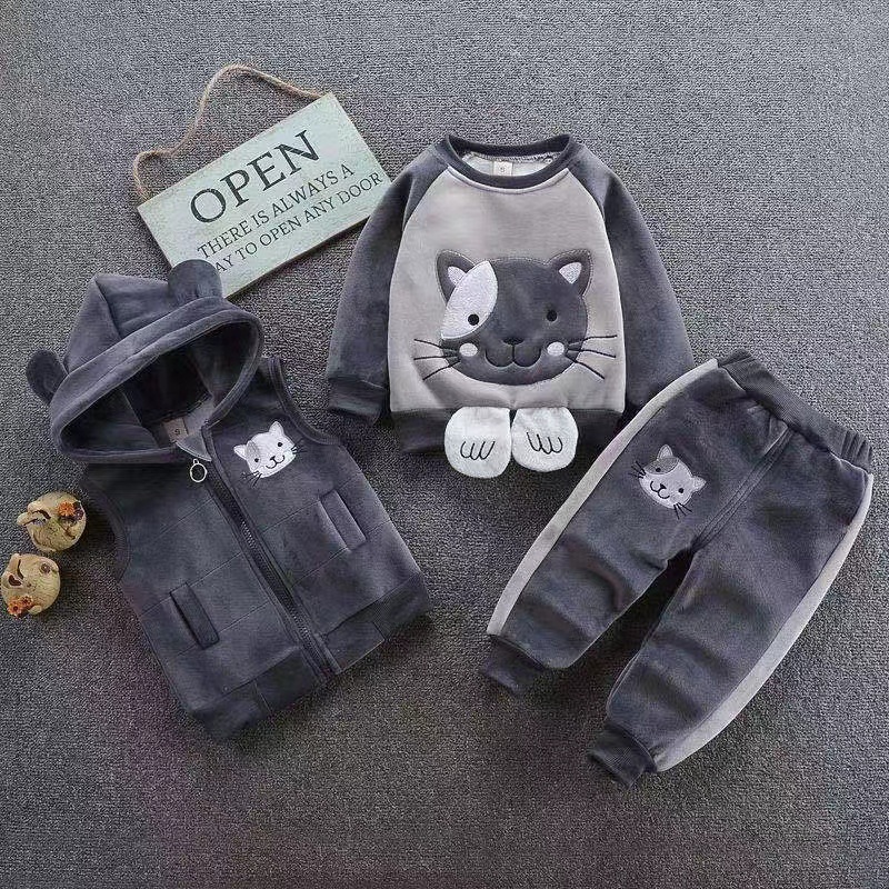 Picture of One piece wholesale baby boys and girls winter clothes suit 1-4 years old boy fleece-lined cartoon three-piece children's winter sweater 3
